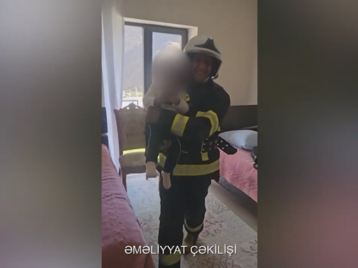 Kəlbəcərdə evdə köməksiz qalan azyaşlı belə xilas edildi (VİDEO)