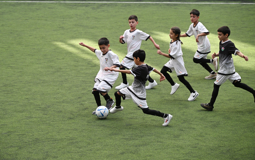 Heydər Əliyev Fondunun vitse-prezidenti Leyla Əliyevanın təşəbbüsü ilə uşaq evlərinin komandaları arasında növbəti minifutbol turniri təşkil olunub (FOTO)