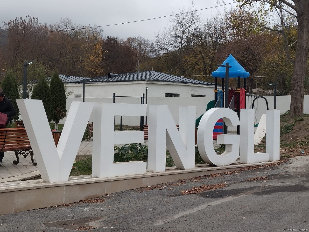 Ağdərənin Vəngli kəndinə növbəti köç olub (FOTO) (YENİLƏNİB)