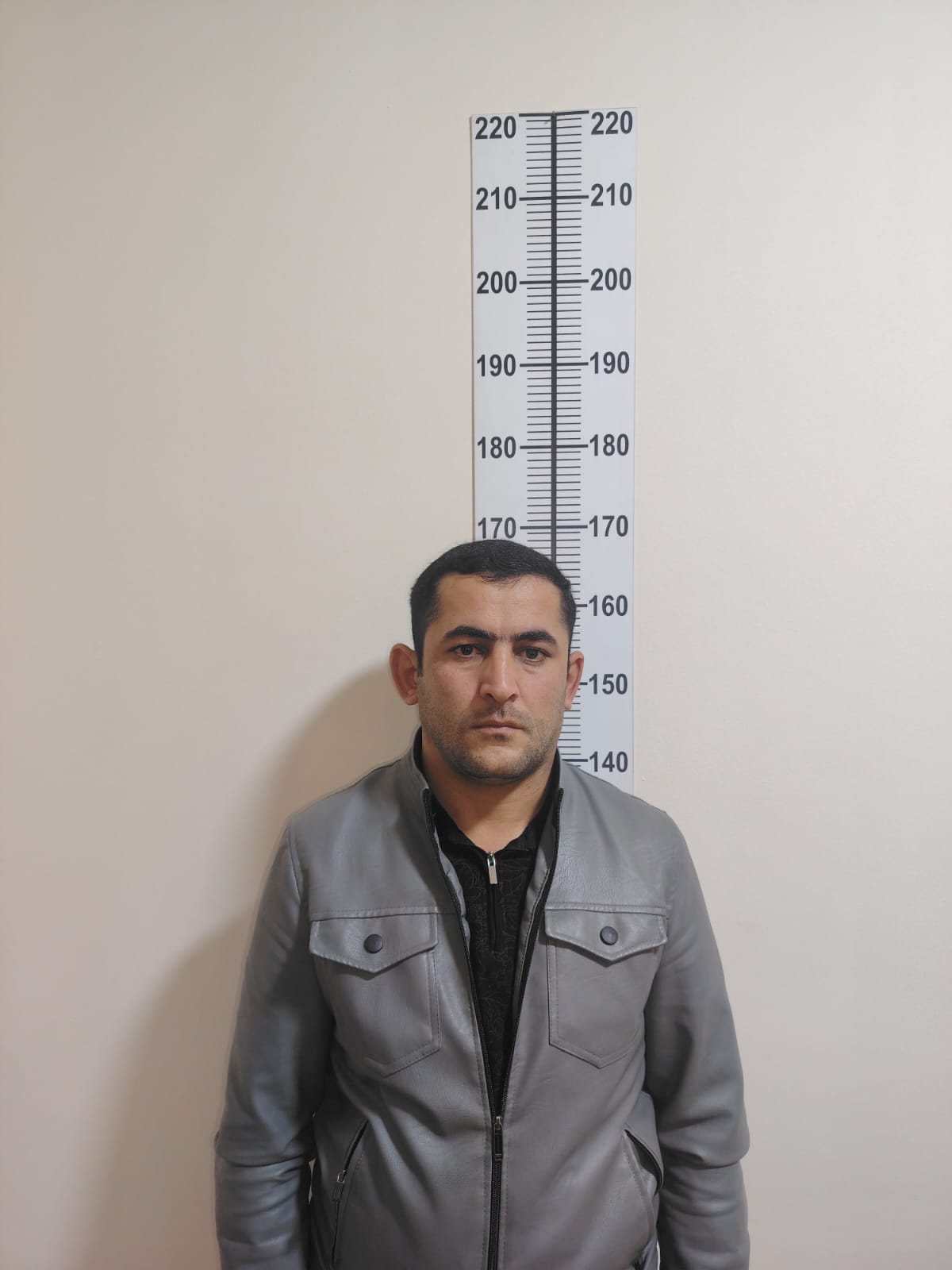 İnsanları paytaxtdan avtomobil gətirmək adı ilə aldadan qazi tutuldu