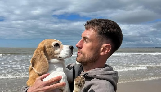 Məşhur futbolçu itini tapana 20 min dollar mükafat verəcək