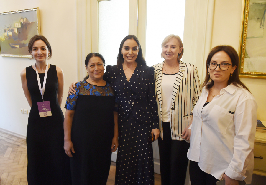 “ART Weekend” çərçivəsində “Püstə: canlı irs” performansı təqdim edilib (FOTO)