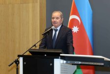 UNEC-də Azərbaycan Milli Elmlər Akademiyasının 80 illik yubileyi qeyd olunub (FOTO)