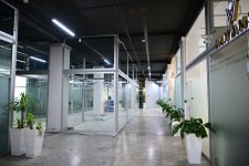 “Moskva” univermağının binasında qanunsuz təmir işləri aparılıb (FOTO)