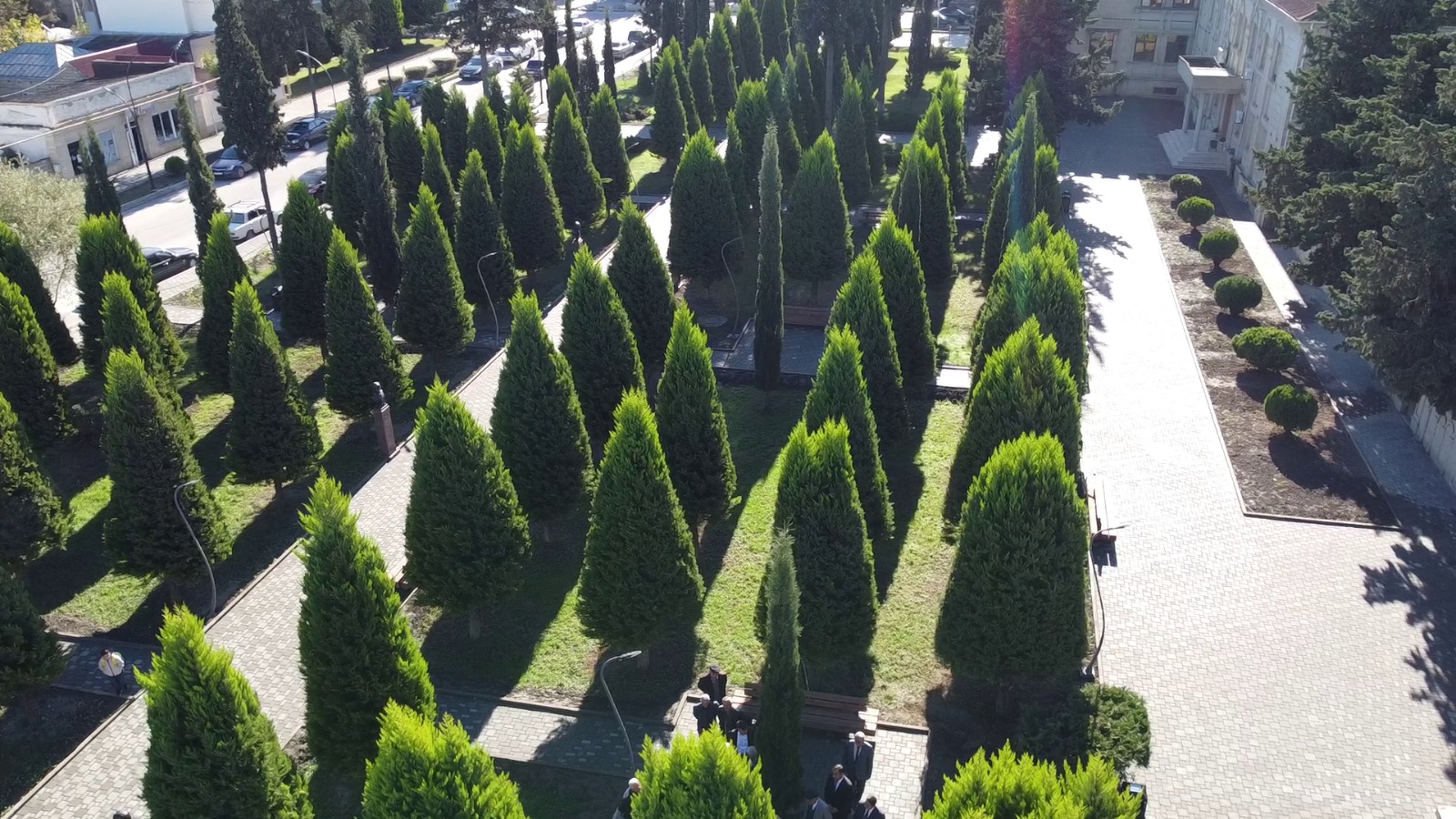 Xaçmaz şəhərində Mədəniyyət və istirahət parkı əsaslı təmir olunub (FOTO)