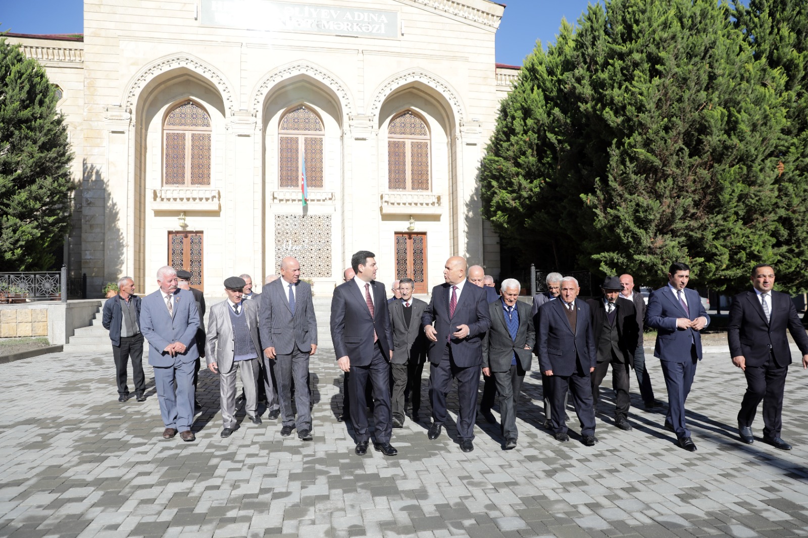 Xaçmaz şəhərində Mədəniyyət və istirahət parkı əsaslı təmir olunub (FOTO)