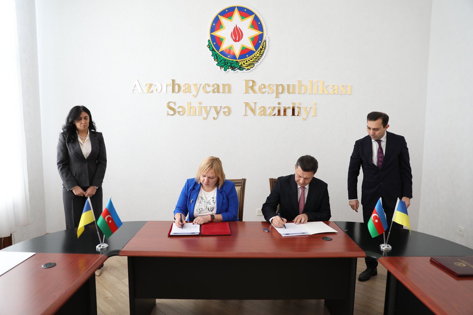 Ukrayna və Azərbaycan səhiyyə sahəsində əməkdaşlığı genişləndirir - Bakıda bir sıra mühüm sənədlər imzalanıb (FOTO)