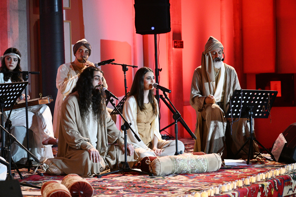 “Art Weekend” çərçivəsində “Nəfəs – söz və səsin vəhdəti” adlı növbəti layihənin təqdimatı keçirilib (FOTO)