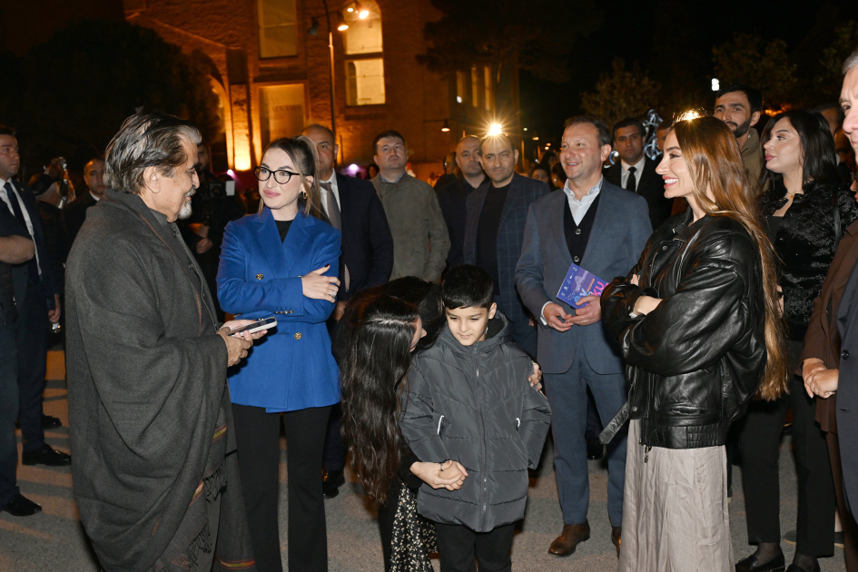 “Art Weekend” festivalı çərçivəsində Daş Salnamə Muzeyində sərgilər açılıb (FOTO)