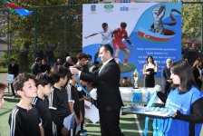 Paytaxtın abad məhəllələrində mini futbol yarışları başa çatıb (FOTO)