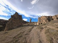 Şərqi Zəngəzurun möcüzəsi: Laçının Kapadokiyası (FOTO)