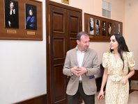 “Art Weekend” çərçivəsində “Nə qədər kifayətdir?” adlı inklüziv rəqs tamaşası təqdim edilib (FOTO)