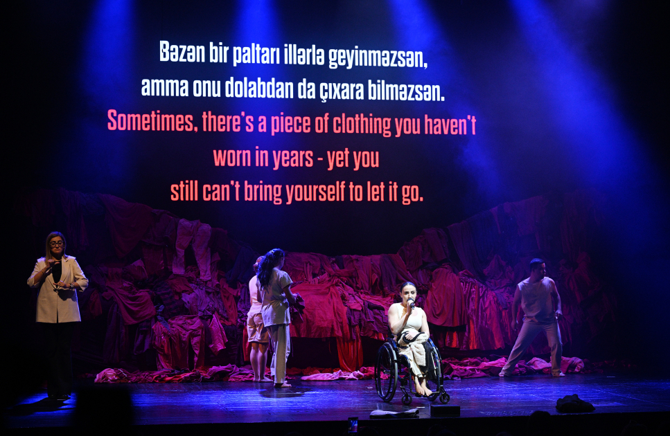 “Art Weekend” çərçivəsində “Nə qədər kifayətdir?” adlı inklüziv rəqs tamaşası təqdim edilib (FOTO)