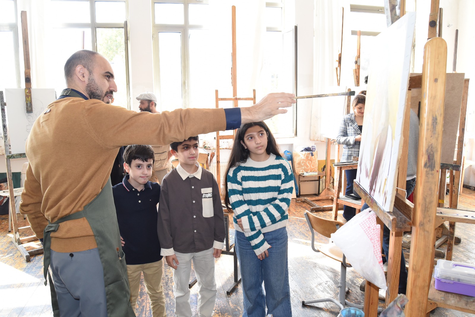 Bakıda "Art Weekend" festivalı çərçivəsində Azərbaycan Dövlət Rəssamlıq Akademiyasında açıq qapı günləri keçirilib (FOTO)
