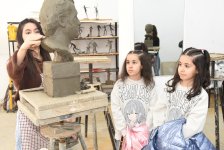 "Art Weekend" festivalı çərçivəsində Rəssamlıq Akademiyasında açıq qapı günləri keçirilib (FOTO)