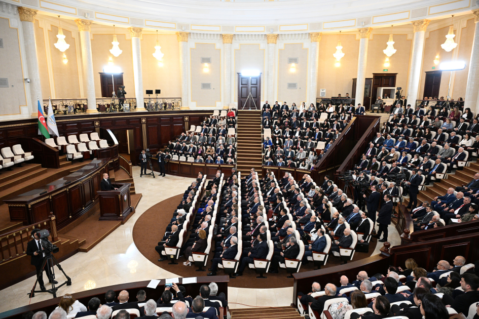 Prezident İlham Əliyev Azərbaycan Milli Elmlər Akademiyasının 80 illik yubileyinə həsr olunmuş tədbirdə çıxış edib (FOTO) (YENİLƏNİB)