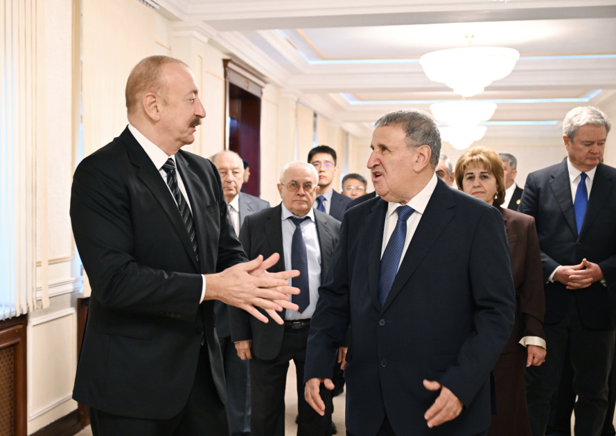 Prezident İlham Əliyev Azərbaycan Milli Elmlər Akademiyasının 80 illik yubileyinə həsr olunmuş tədbirdə çıxış edib (FOTO) (YENİLƏNİB)