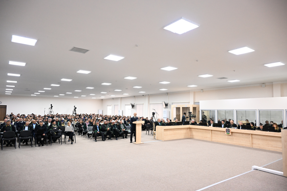 “Onlar beynəlxalq hüquq baxımından müharibə cinayətləri və insanlıq əleyhinə cinayətlər törətmiş şəxslərdir” - Ermənistan vətəndaşlarının məhkəməsində prokurorların çıxışı başladı (FOTO)