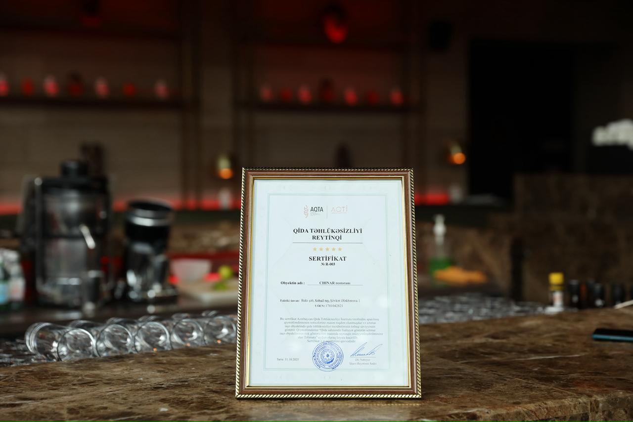 Daha bir restorana “5 ulduz” sertifikatı təqdim edilib (FOTO)