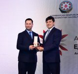 Azərbaycan Mədəniyyət Elçilərinin I Forumunda diaspor nümayəndələri təltif olunub (FOTO)