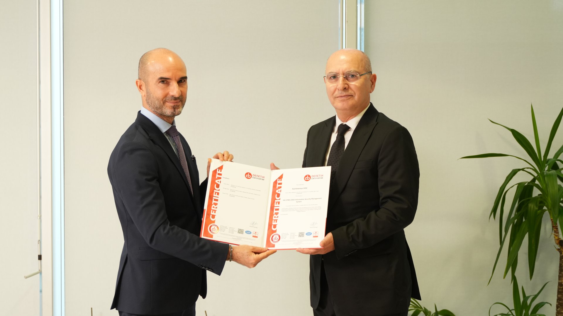 “Azərlotereya” növbəti dəfə üç beynəlxalq standart üzrə sertifikat alıb (FOTO)