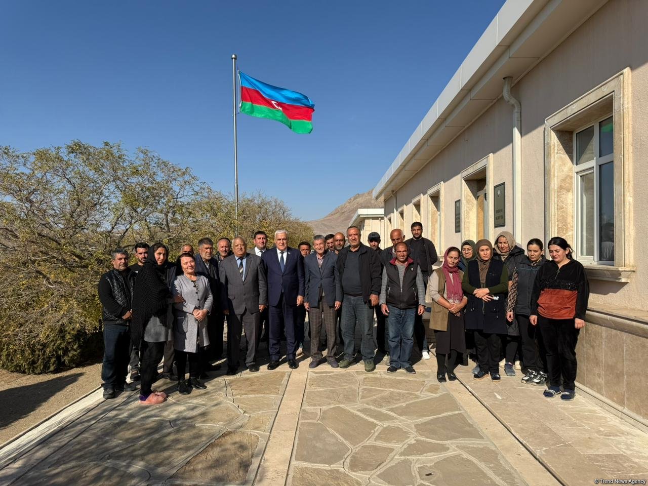 Milli Məclisin deputatı Vüqar Rəhimzadə Culfada seçiciləri ilə növbəti görüşünü keçirib (FOTO)