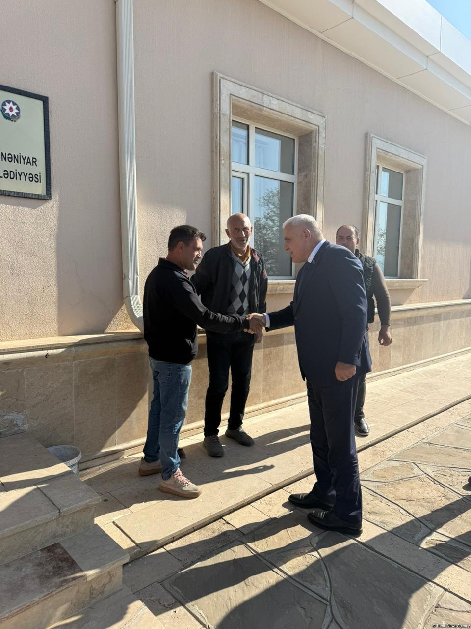 Milli Məclisin deputatı Vüqar Rəhimzadə Culfada seçiciləri ilə növbəti görüşünü keçirib (FOTO)