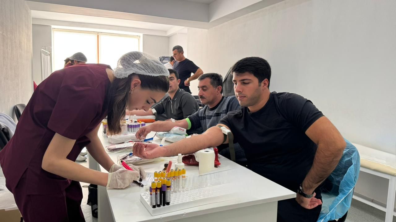 Laçında qanvermə aksiyası keçirilib (FOTO)