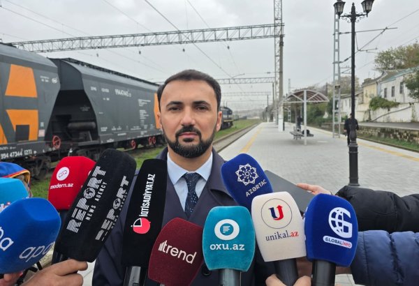 Daha bir neçə partiya yük vaqonu Azərbaycandan keçməklə Ermənistana yola salınacaq - ADY