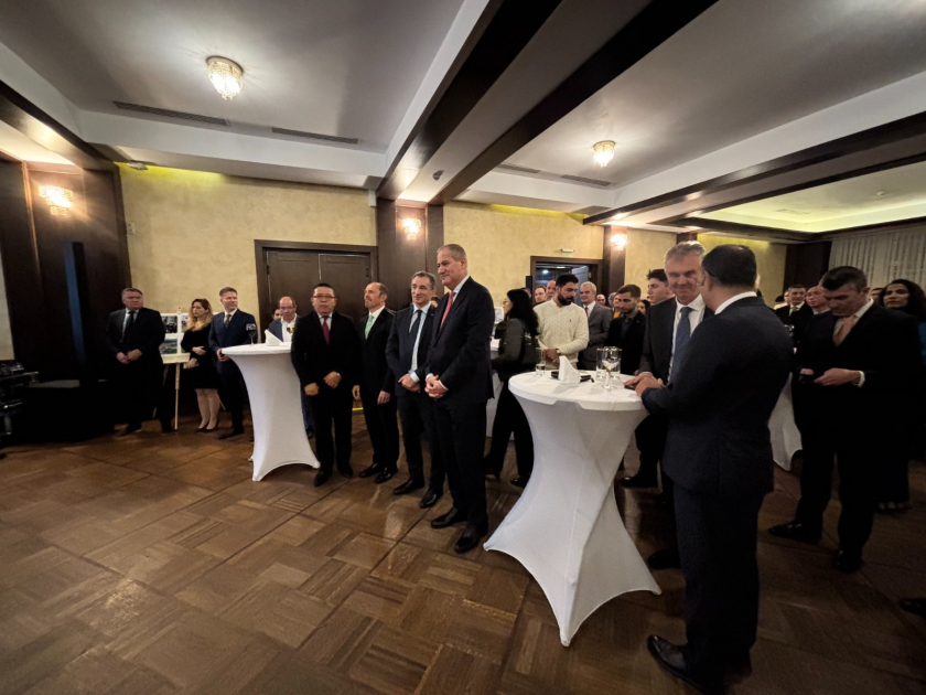 Buxarestdə Zəfər Günü qeyd olunub (FOTO/VİDEO)