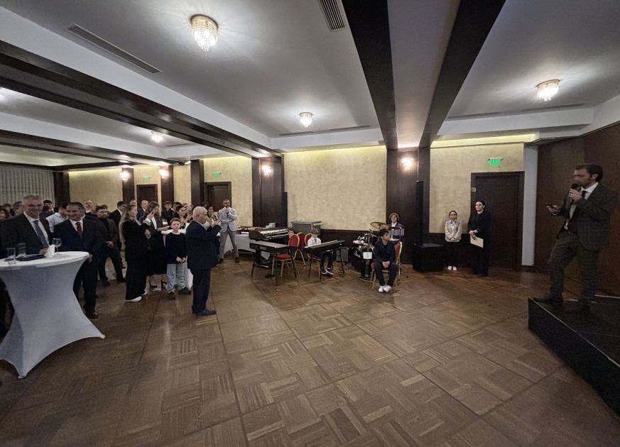 Buxarestdə Zəfər Günü qeyd olunub (FOTO/VİDEO)