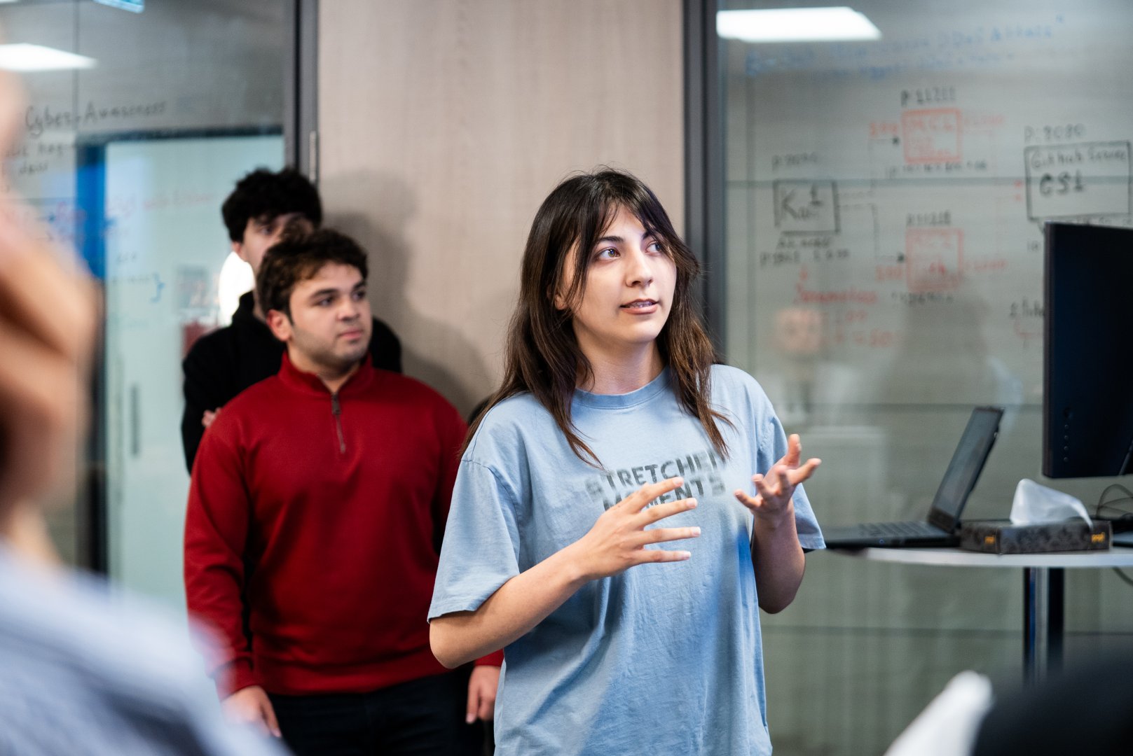 Azərbaycan Kibertəhlükəsizlik Mərkəzi və SABAH qrupları Zəfər Gününə həsr olunmuş hakaton təşkil edib (FOTO)