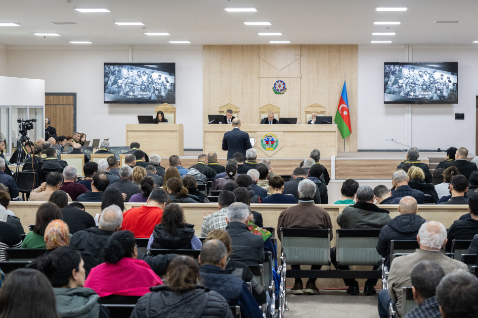 Məhkəmədə Arayik Harutyunyanla, Levon Mnatsakanyanla, Bako Sahakyanla, David Manukyanla və Arkadi Qukasyanla bağlı sübutlar elan olunub (FOTO)
