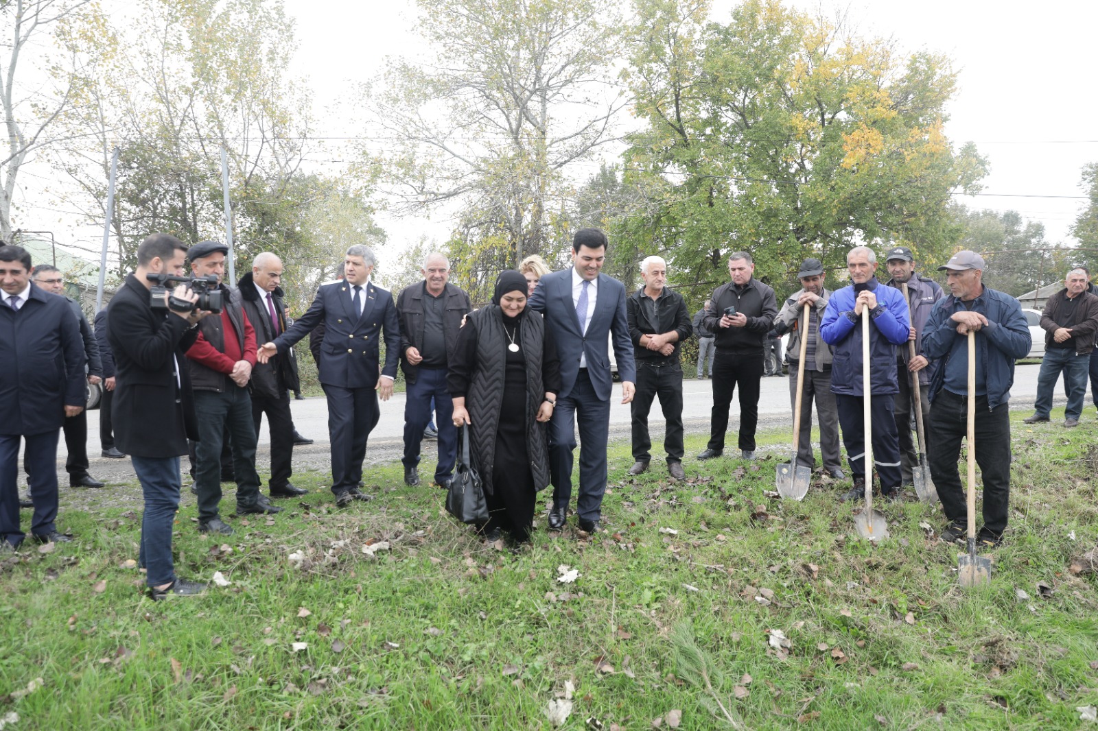 Xaçmazda Zəfər Günü münasibətilə kütləvi ağacəkmə aksiyası keçirilib (FOTO)