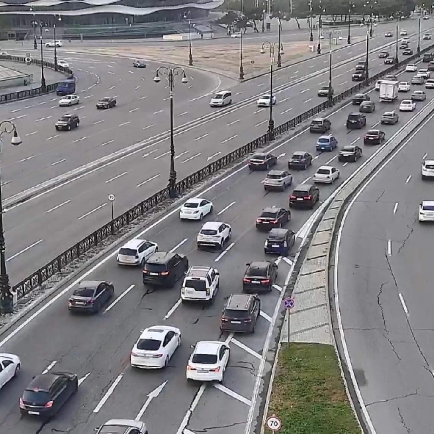 Sürücülərin NƏZƏRİNƏ: Bakıda bu yollarda sıxlıq var - SİYAHI (FOTO)