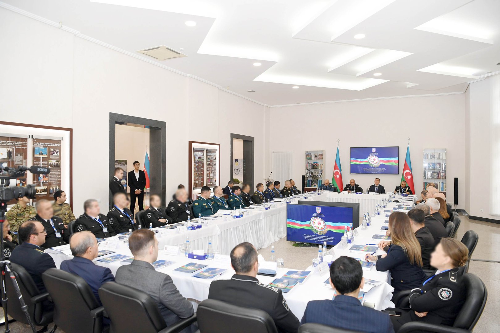 DTX-nin Akademiyasında elmi-praktik konfransı keçirilib (FOTO)