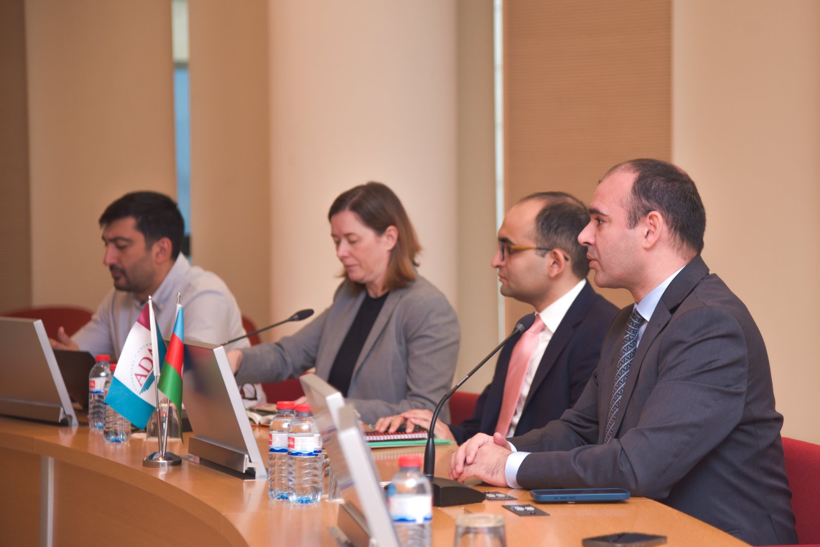 ADA Universitetində BVF-nin Regional İqtisadi Perspektivlər Təqdimatı keçirildi (FOTO)