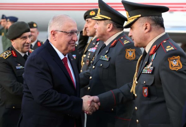 Yaşar Gülər Azərbaycana gəlib (FOTO)