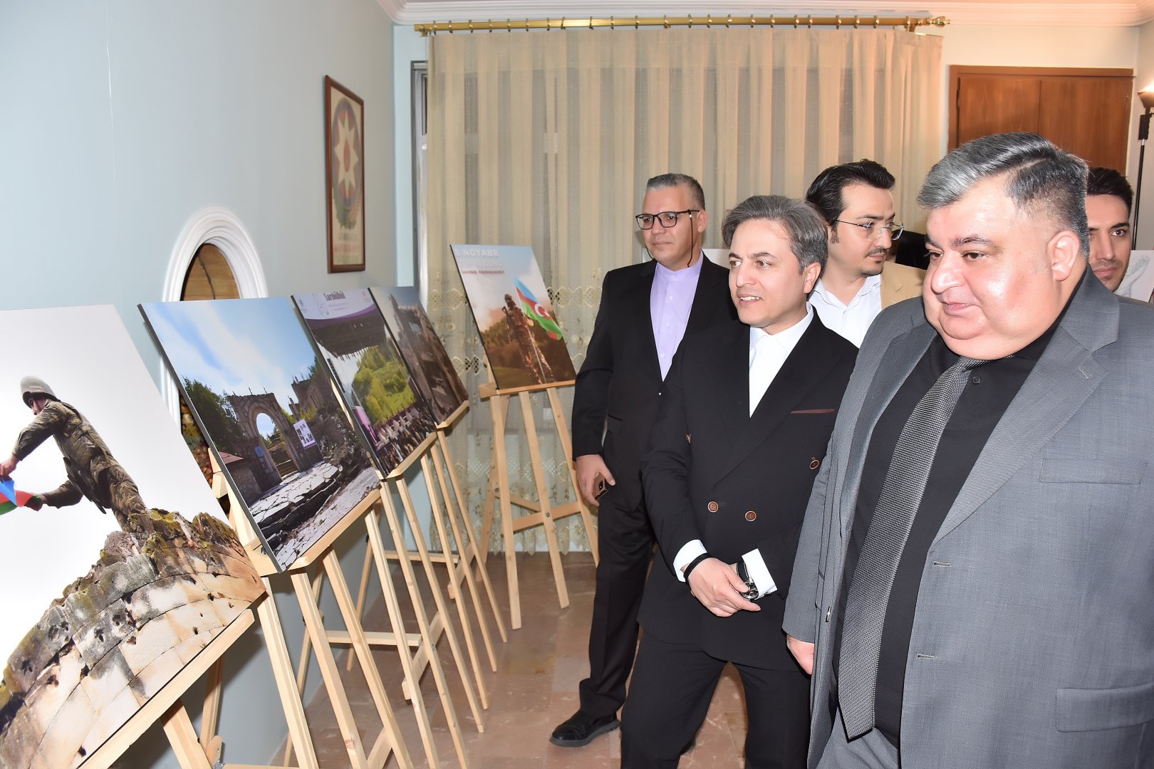 Təbrizdə Zəfər Günü ilə bağlı tədbir keçirilib (FOTO)