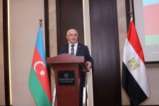 Qahirədə Zəfər Günü və Dövlət Bayrağı Günü münasibətilə tədbir keçirilib (FOTO)