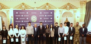 Diasporla İş üzrə Dövlət Komitəsində “Zəfərimiz dünyada” adlı tədbir təşkil olunub (FOTO)