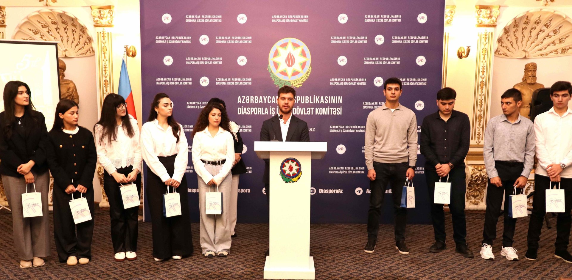 Diasporla İş üzrə Dövlət Komitəsində "Zəfərimiz dünyada" adlı tədbir təşkil olunub (FOTO)