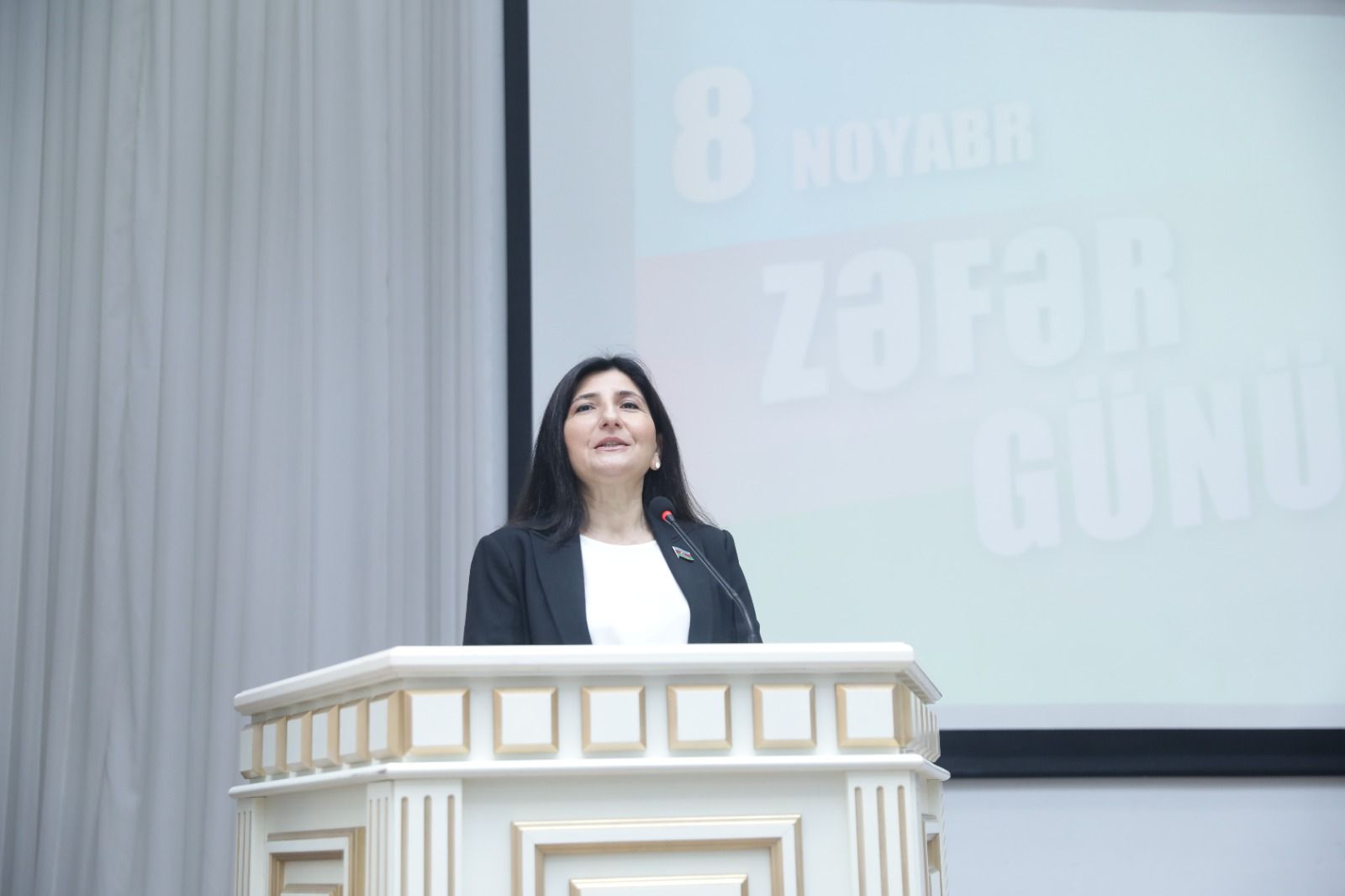 Xaçmazda Zəfər Gününə həsr olunan “Əsrə bərabər 44 gün” adlı konfrans keçirilib (FOTO)