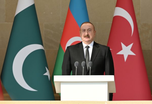 Prezident İlham Əliyev: Türkiyə Prezidenti İkinci Qarabağ müharibəsinin ilk saatlarından başlayaraq Azərbaycana öz dəstəyini göstərirdi (VİDEO)
