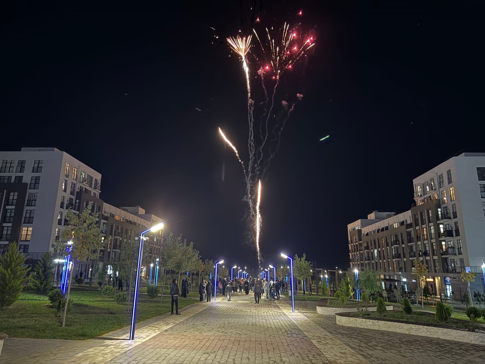 Füzulidə Zəfər Gününə həsr olunan atəşfəşanlıq keçirilib (FOTO)