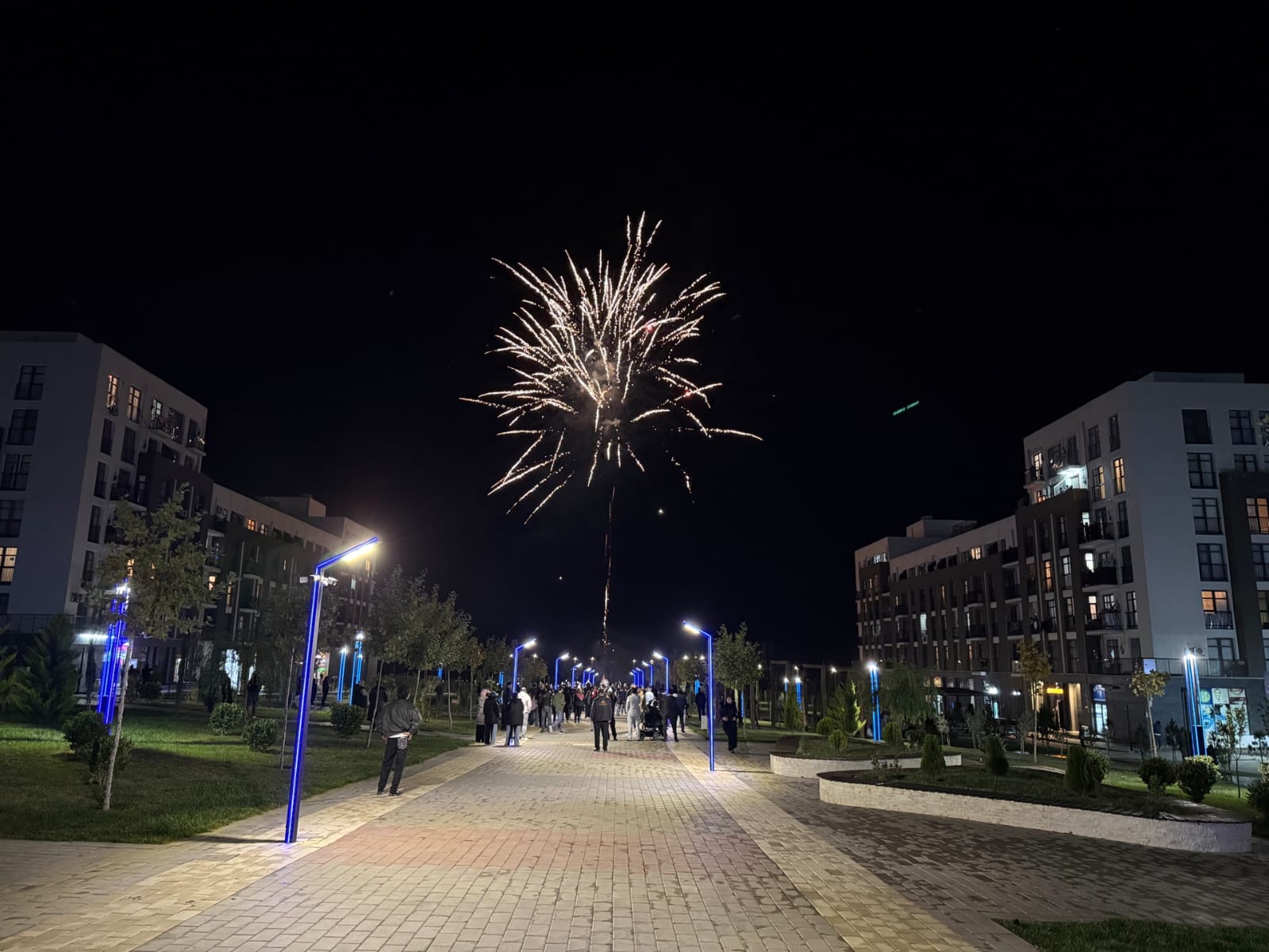 Füzulidə Zəfər Gününə həsr olunan atəşfəşanlıq keçirilib (FOTO)