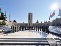 8 Noyabr - Zəfər Gününün beşinci ildönümü Azərbaycan Ordusunda təntənəli şəkildə qeyd edilib (FOTO/VİDEO)