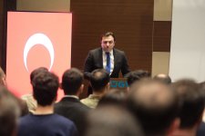 İstanbulda Azərbaycan-Türkiyə gənclərinin “Zəfərin 5 ili” forumu keçirilib (FOTO)