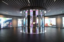 Prezident İlham Əliyev və Birinci xanım Mehriban Əliyeva Bakıda Zəfər abidəsini ziyarət edib və Zəfər muzeyinin açılışında iştirak ediblər (FOTO)