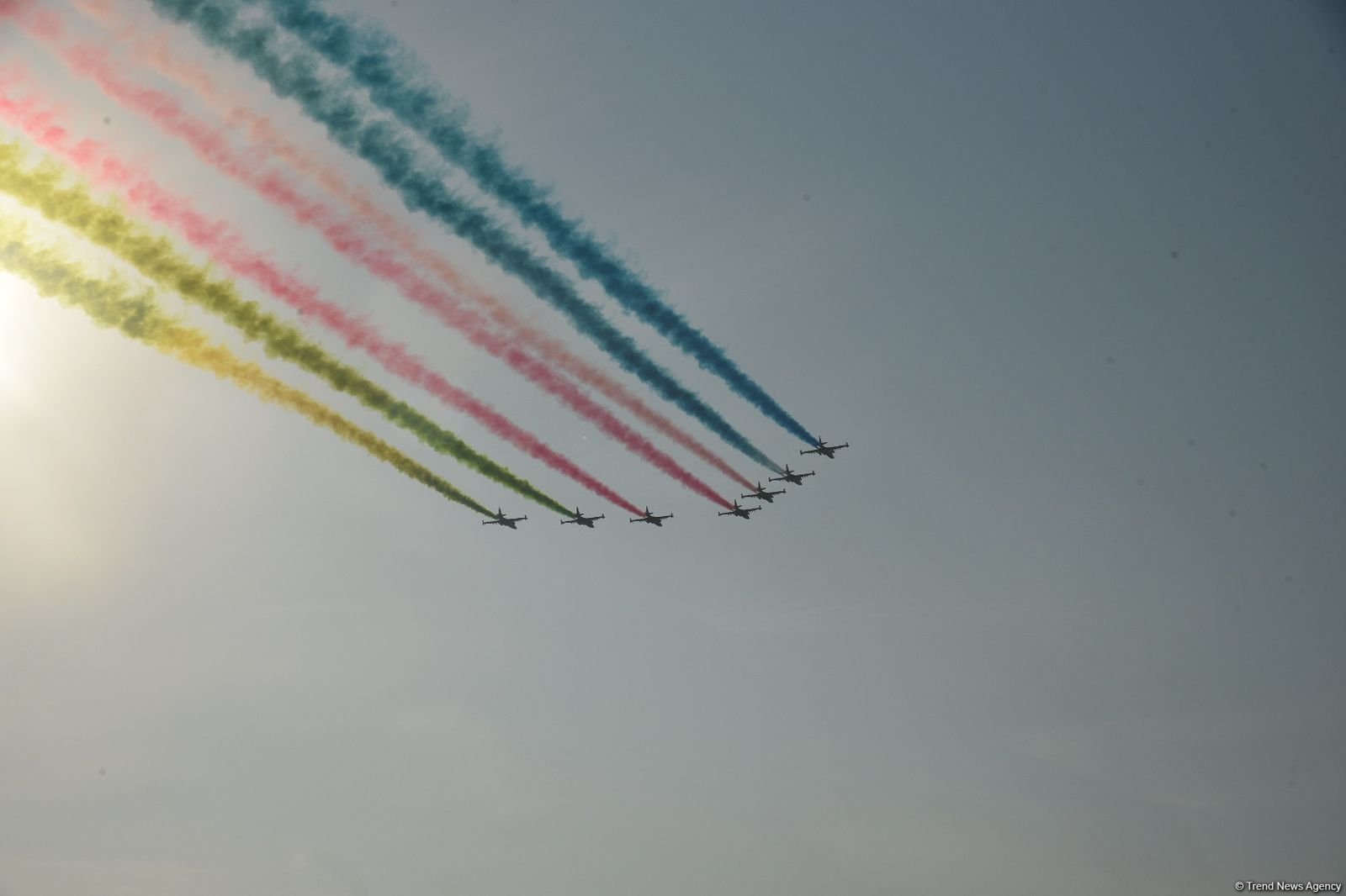 Bakıda Vətən Müharibəsində qələbənin 5-ci ildönümünə həsr olunmuş hərbi parad keçirilib (FOTO/VİDEO) (YENİLƏNİB)